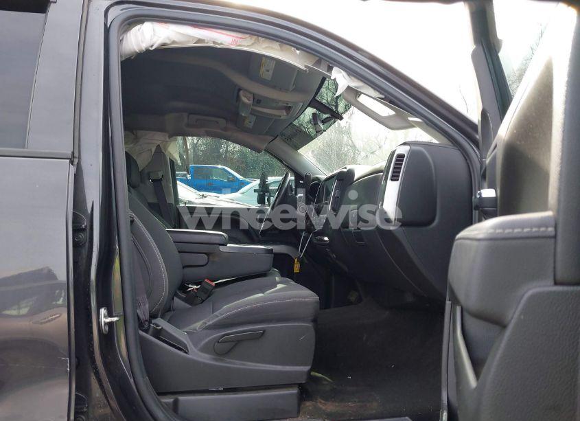 Photo 5 of 2016 Chevrolet Silverado 1500 2LT (VIN 1GCVKREC4GZ124303)