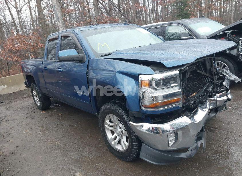 2016 Chevrolet Silverado 1500 1LT (VIN 1GCVKREC4GZ151405) main photo