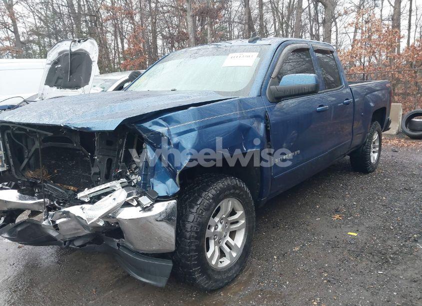 Photo 2 of 2016 Chevrolet Silverado 1500 1LT (VIN 1GCVKREC4GZ151405)