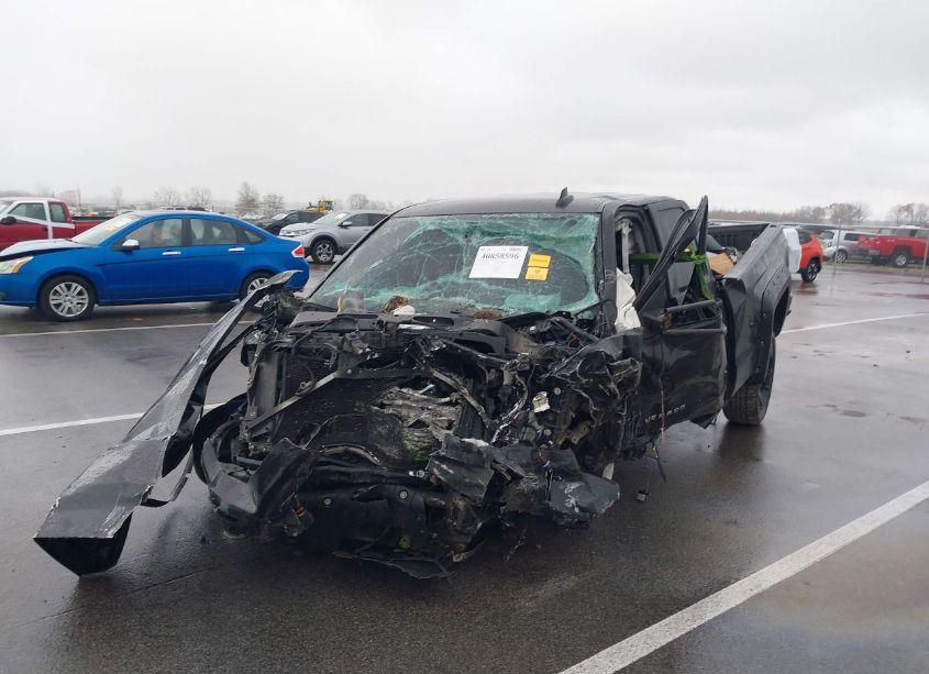 Photo 6 of 2016 Chevrolet Silverado 1500 2LT (VIN 1GCVKREC4GZ170522)