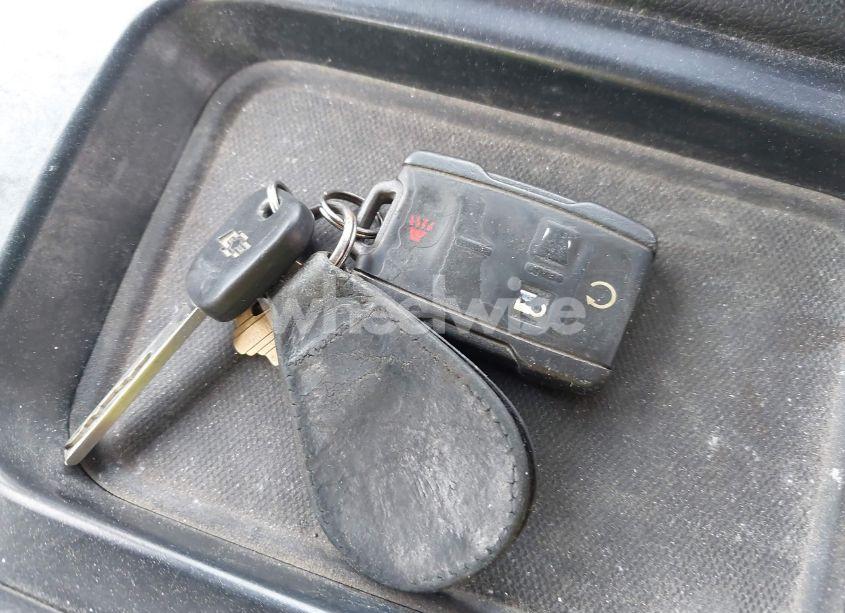 Photo 11 of 2016 Chevrolet Silverado 1500 1LT (VIN 1GCVKREC4GZ200327)