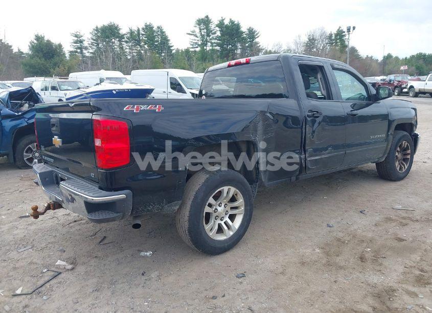 Photo 4 of 2016 Chevrolet Silverado 1500 1LT (VIN 1GCVKREC4GZ200327)