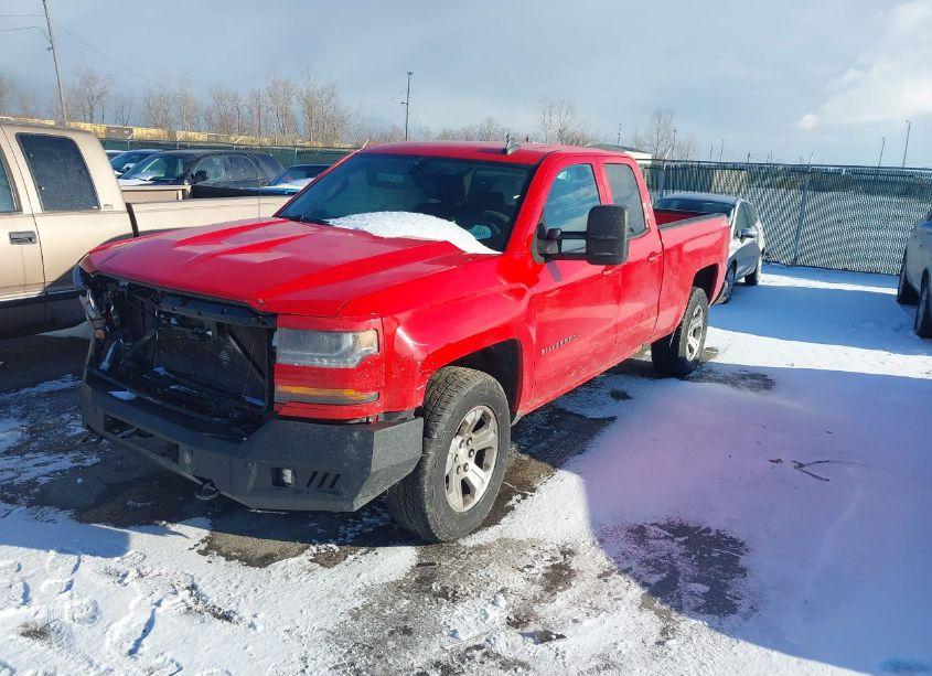 Photo 2 of 2016 Chevrolet Silverado 1500 2LT (VIN 1GCVKREC4GZ220125)