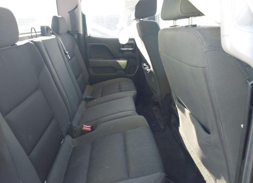 Photo 8 of 2016 Chevrolet Silverado 1500 2LT (VIN 1GCVKREC4GZ220125)