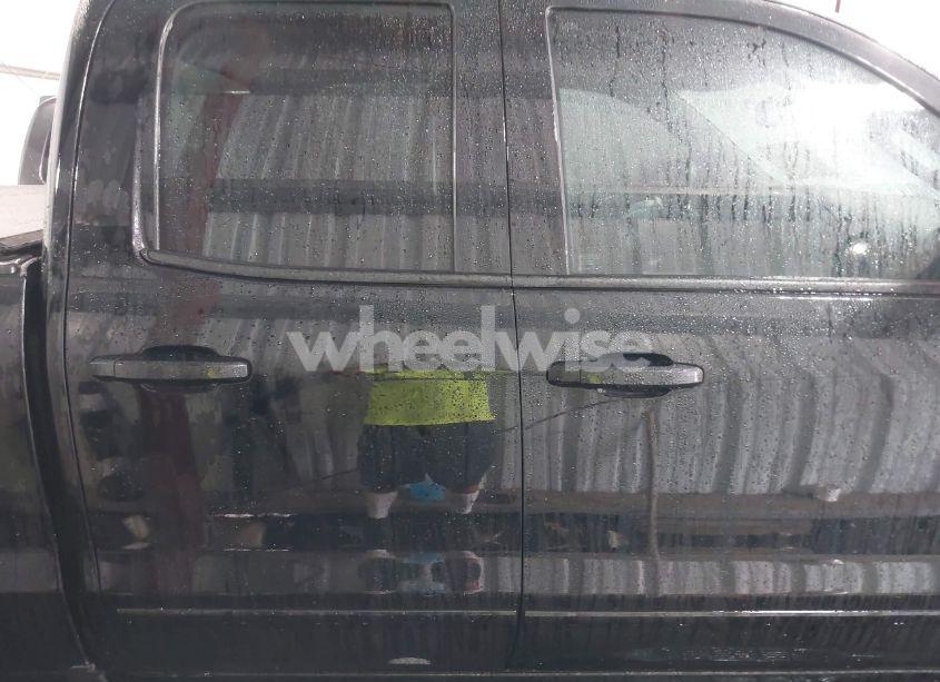 Photo 13 of 2016 Chevrolet Silverado 1500 2LT (VIN 1GCVKREC4GZ324016)