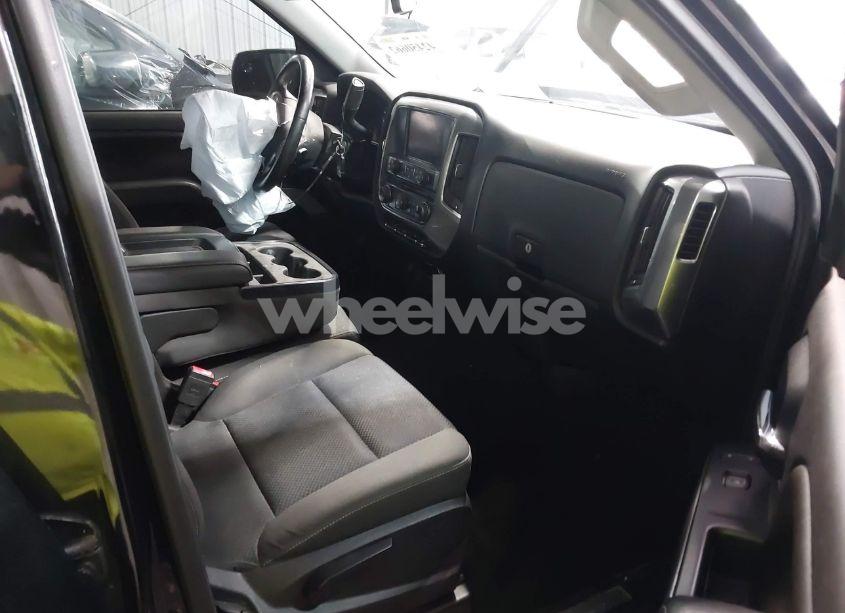 Photo 5 of 2016 Chevrolet Silverado 1500 2LT (VIN 1GCVKREC4GZ324016)