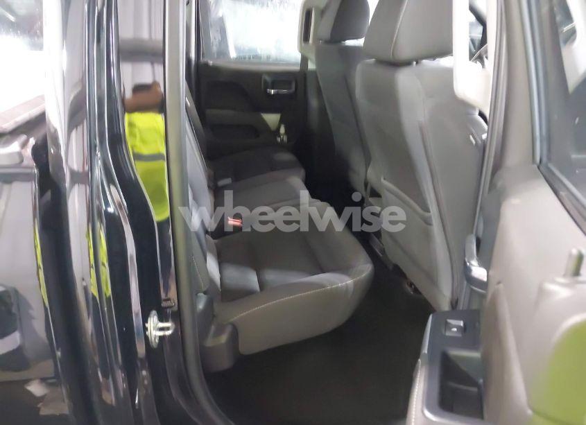 Photo 8 of 2016 Chevrolet Silverado 1500 2LT (VIN 1GCVKREC4GZ324016)