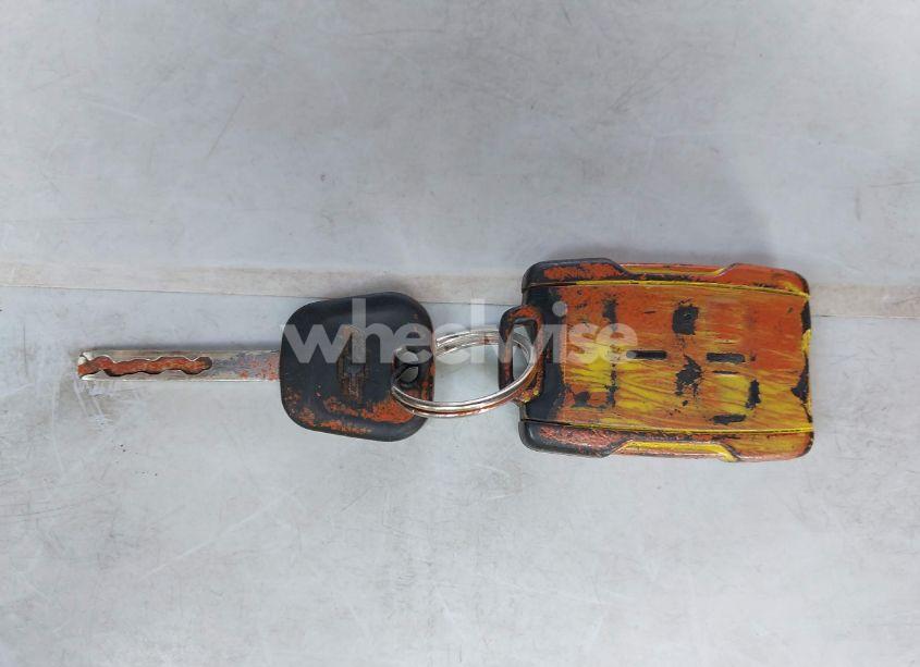 Photo 11 of 2017 Chevrolet Silverado 1500 1LT/2LT (VIN 1GCVKREC4HZ140227)