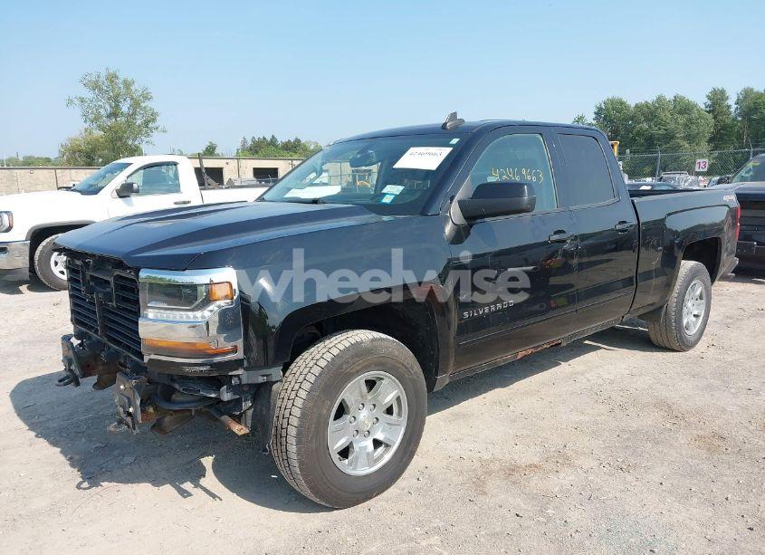 Photo 2 of 2017 Chevrolet Silverado 1500 1LT/2LT (VIN 1GCVKREC4HZ140227)