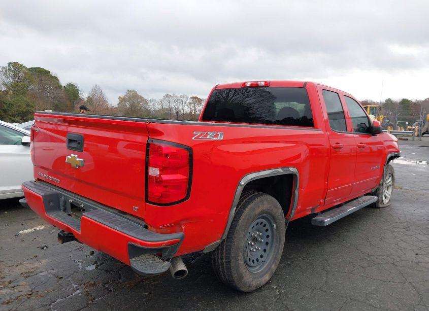 Photo 4 of 2017 Chevrolet Silverado 1500 2LT (VIN 1GCVKREC4HZ287602)