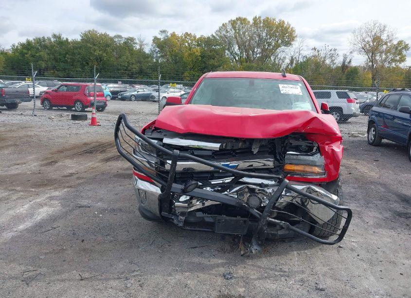 Photo 12 of 2018 Chevrolet Silverado 1500 1LT (VIN 1GCVKREC4JZ132523)