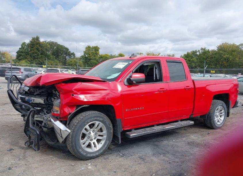 Photo 14 of 2018 Chevrolet Silverado 1500 1LT (VIN 1GCVKREC4JZ132523)