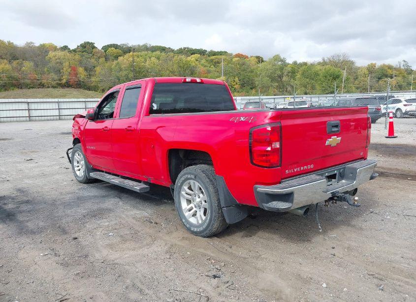 Photo 3 of 2018 Chevrolet Silverado 1500 1LT (VIN 1GCVKREC4JZ132523)