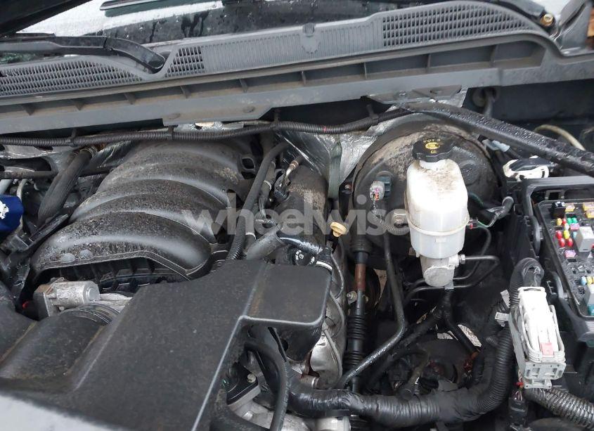 Photo 10 of 2018 Chevrolet Silverado 1500 1LT (VIN 1GCVKREC4JZ141125)