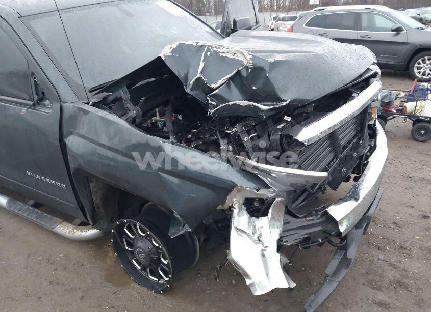 Photo 6 of 2018 Chevrolet Silverado 1500 1LT (VIN 1GCVKREC4JZ141125)