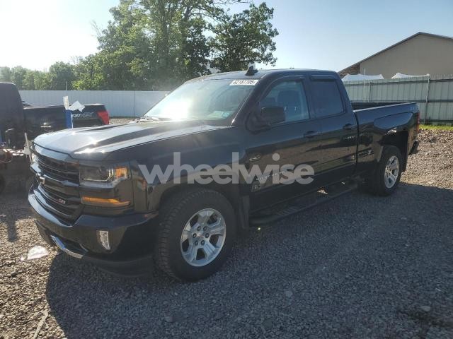 Photo 5 of 2018 CHEVROLET SILVERADO K1500 LT N/A (VIN 1GCVKREC4JZ161505)