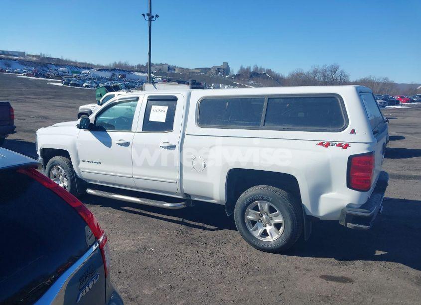 Photo 14 of 2018 Chevrolet Silverado 1500 1LT (VIN 1GCVKREC4JZ334052)