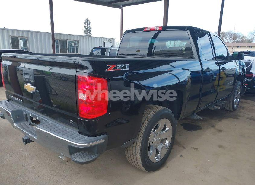 Photo 4 of 2014 Chevrolet Silverado 1500 2LT (VIN 1GCVKREC5EZ325771)