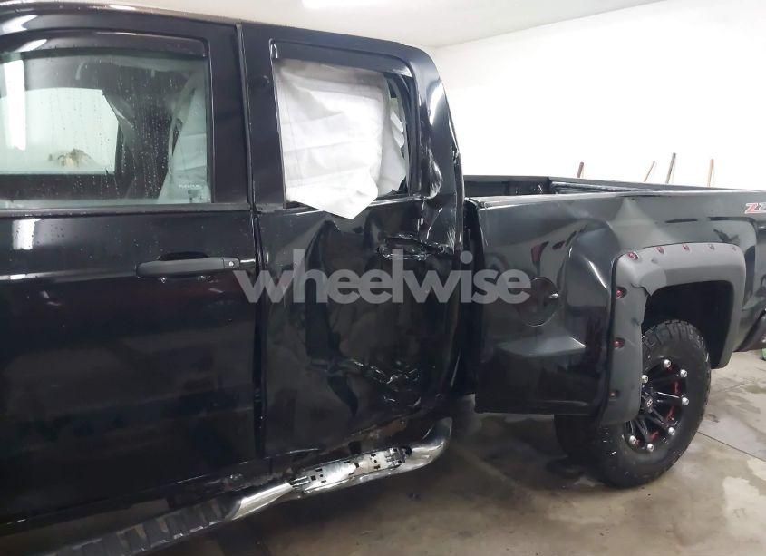 Photo 6 of 2014 Chevrolet Silverado 1500 2LT (VIN 1GCVKREC5EZ353957)