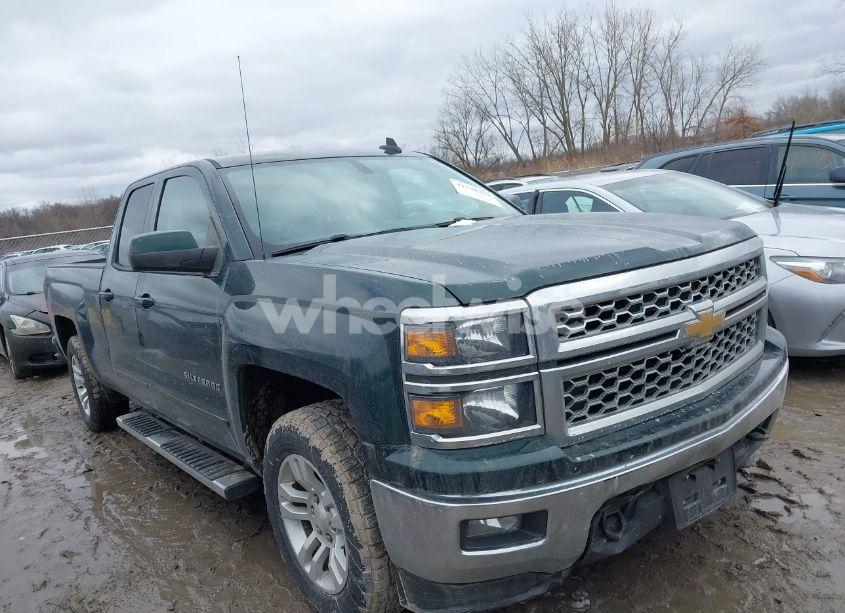 2015 Chevrolet Silverado 1500 1LT (VIN 1GCVKREC5FZ151380) main photo