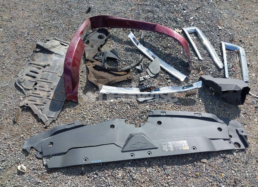 Photo 11 of 2015 Chevrolet Silverado 1500 2LT (VIN 1GCVKREC5FZ155994)