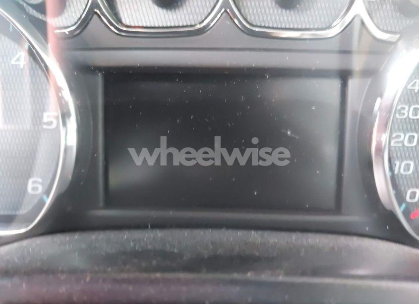 Photo 15 of 2015 Chevrolet Silverado 1500 2LT (VIN 1GCVKREC5FZ155994)