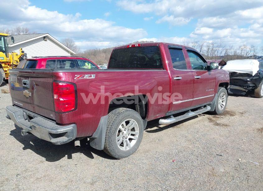 Photo 4 of 2015 Chevrolet Silverado 1500 2LT (VIN 1GCVKREC5FZ155994)