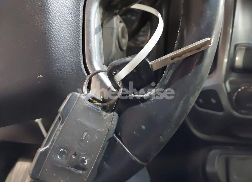 Photo 11 of 2015 Chevrolet Silverado 1500 1LT (VIN 1GCVKREC5FZ246943)