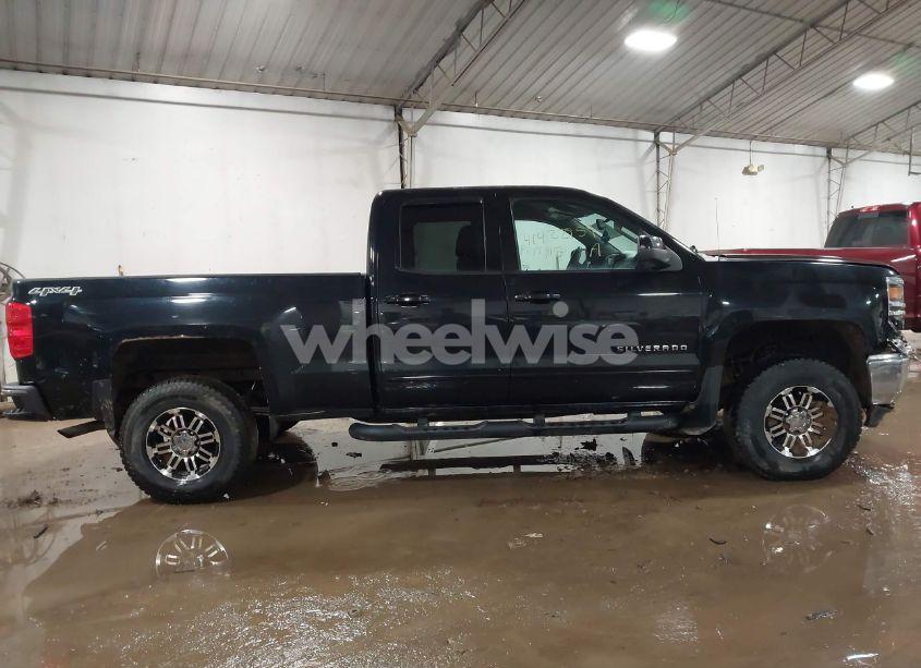 Photo 13 of 2015 Chevrolet Silverado 1500 1LT (VIN 1GCVKREC5FZ246943)