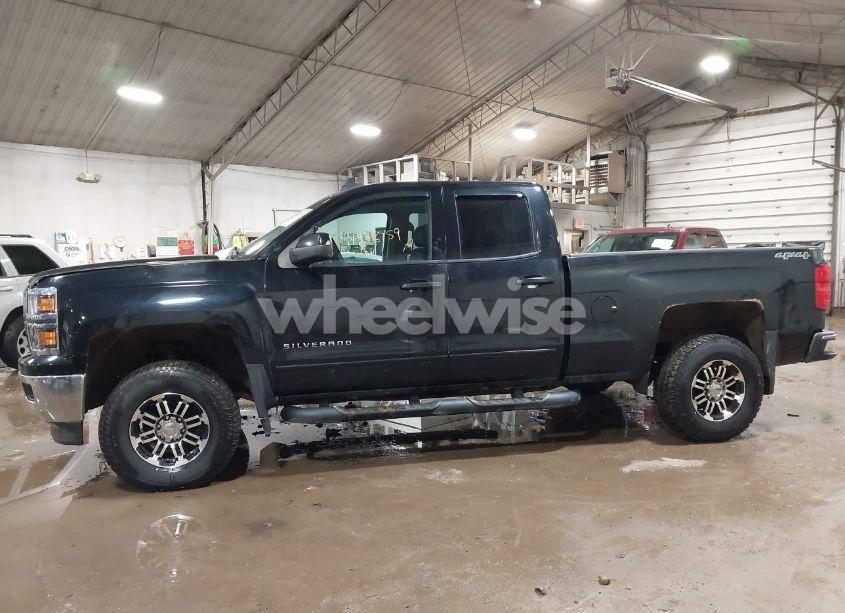 Photo 14 of 2015 Chevrolet Silverado 1500 1LT (VIN 1GCVKREC5FZ246943)