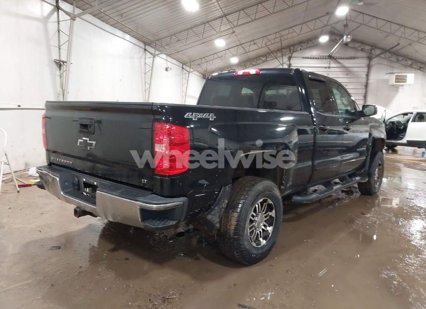 Photo 4 of 2015 Chevrolet Silverado 1500 1LT (VIN 1GCVKREC5FZ246943)