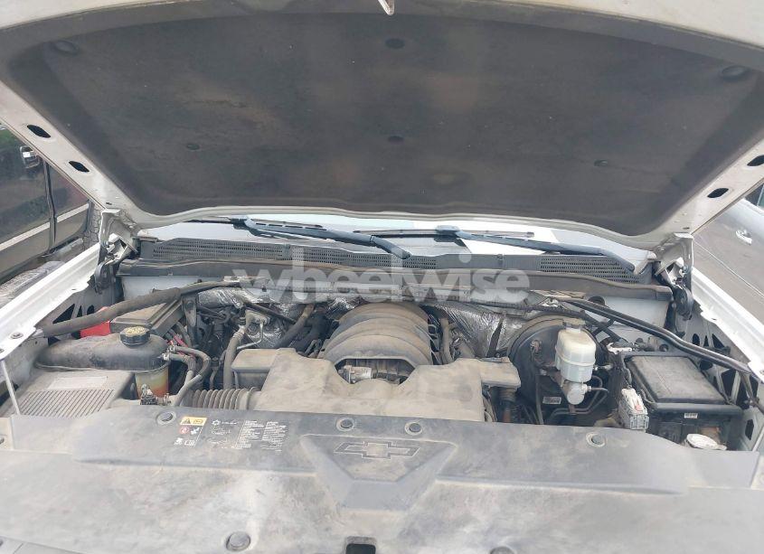 Photo 10 of 2015 Chevrolet Silverado 1500 1LT (VIN 1GCVKREC5FZ254640)