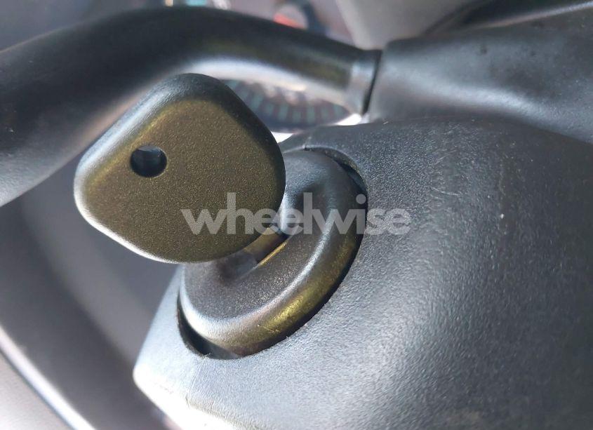 Photo 11 of 2015 Chevrolet Silverado 1500 1LT (VIN 1GCVKREC5FZ254640)