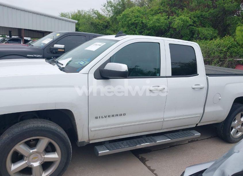 Photo 15 of 2015 Chevrolet Silverado 1500 1LT (VIN 1GCVKREC5FZ254640)