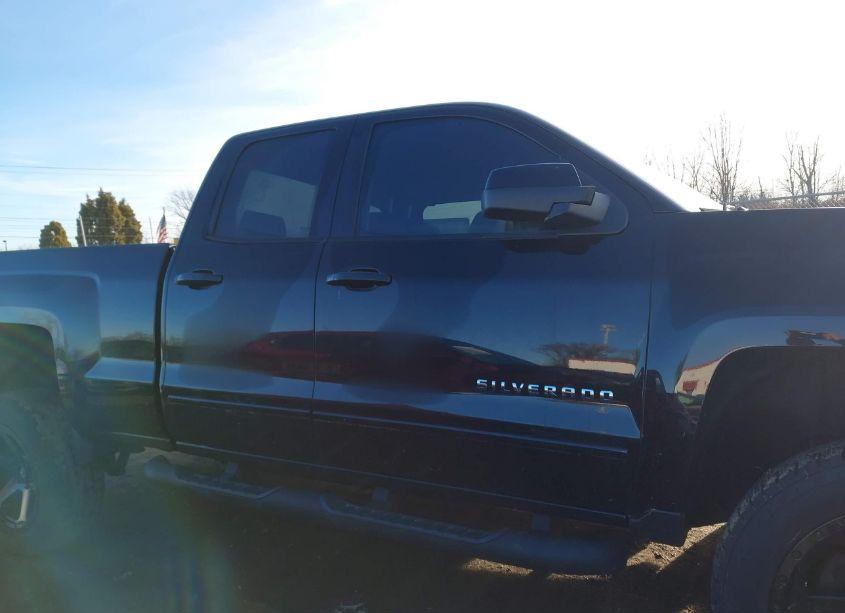 Photo 13 of 2015 Chevrolet Silverado 1500 1LT (VIN 1GCVKREC5FZ310642)