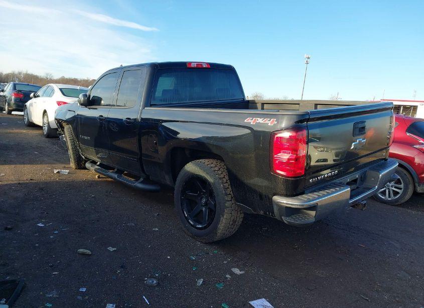 Photo 3 of 2015 Chevrolet Silverado 1500 1LT (VIN 1GCVKREC5FZ310642)