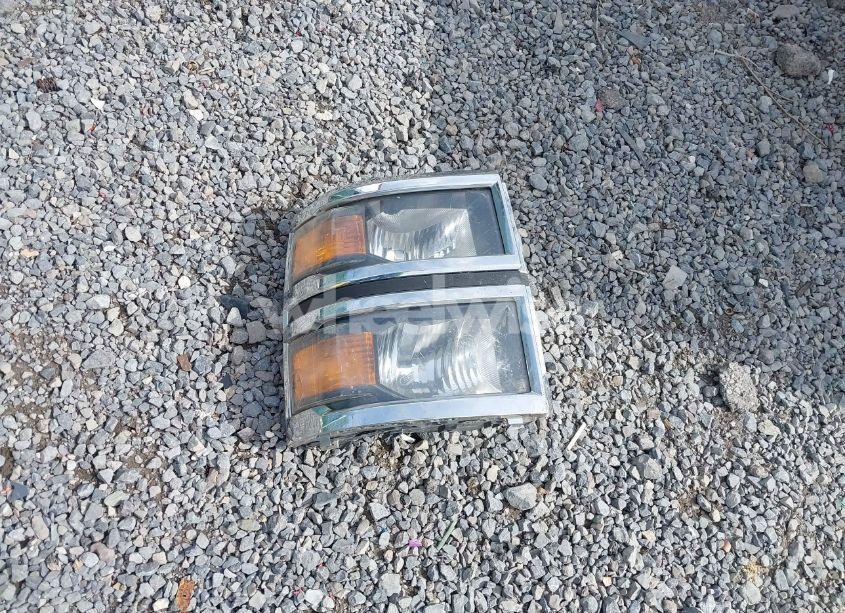 Photo 12 of 2015 Chevrolet Silverado 1500 1LT (VIN 1GCVKREC5FZ330681)