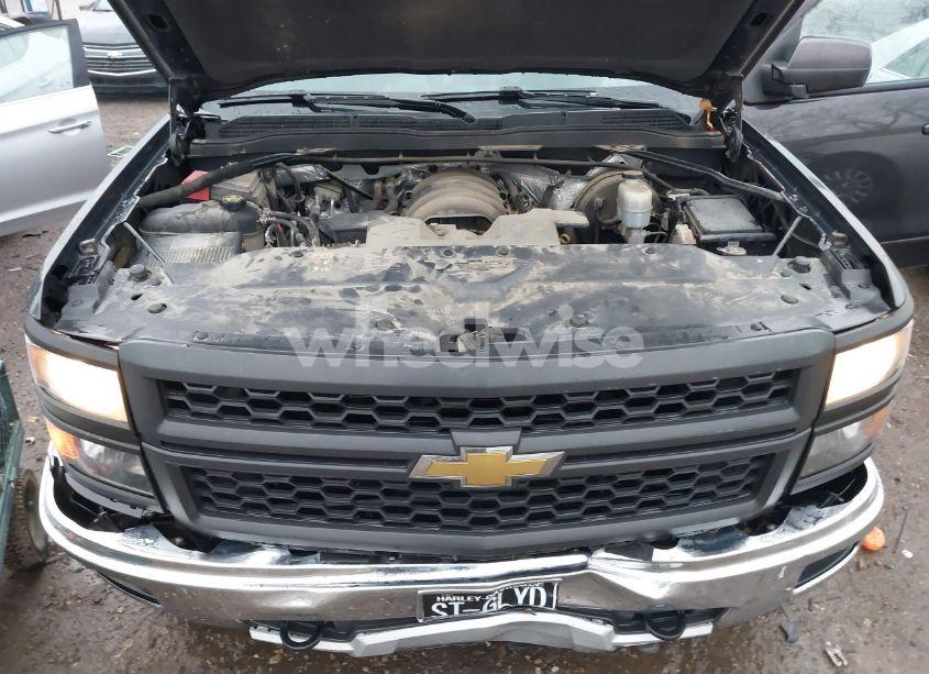 Photo 10 of 2015 Chevrolet Silverado 1500 2LT (VIN 1GCVKREC5FZ372042)