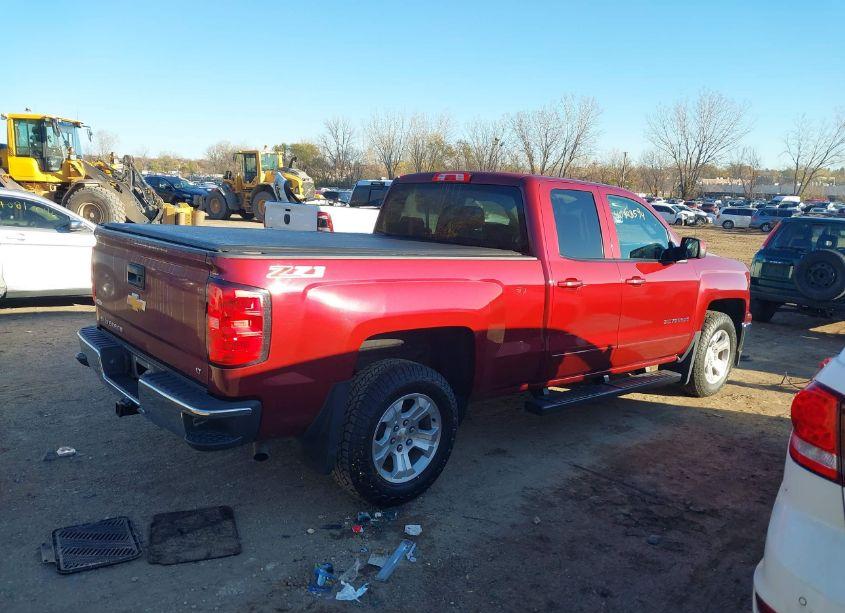 Photo 13 of 2015 Chevrolet Silverado 1500 2LT (VIN 1GCVKREC5FZ395062)