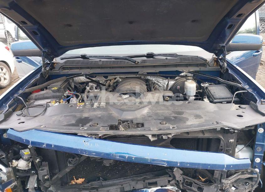 Photo 10 of 2016 Chevrolet Silverado 1500 2LT (VIN 1GCVKREC5GZ156869)