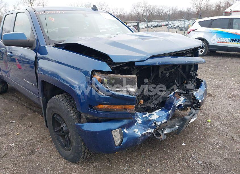 Photo 6 of 2016 Chevrolet Silverado 1500 2LT (VIN 1GCVKREC5GZ156869)