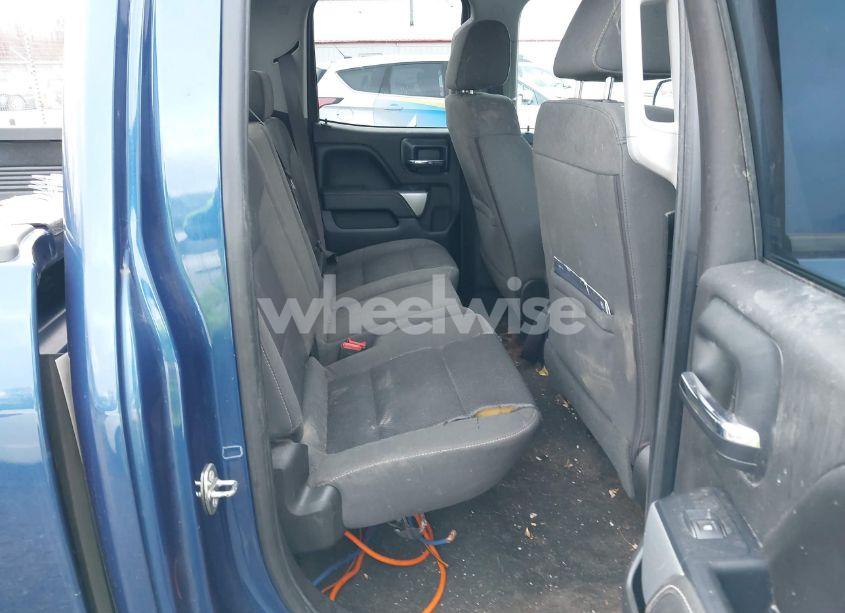 Photo 8 of 2016 Chevrolet Silverado 1500 2LT (VIN 1GCVKREC5GZ156869)