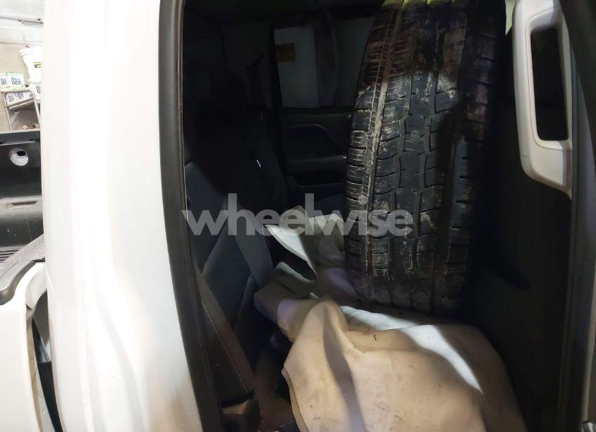 Photo 8 of 2016 Chevrolet Silverado 1500 1LT (VIN 1GCVKREC5GZ172859)