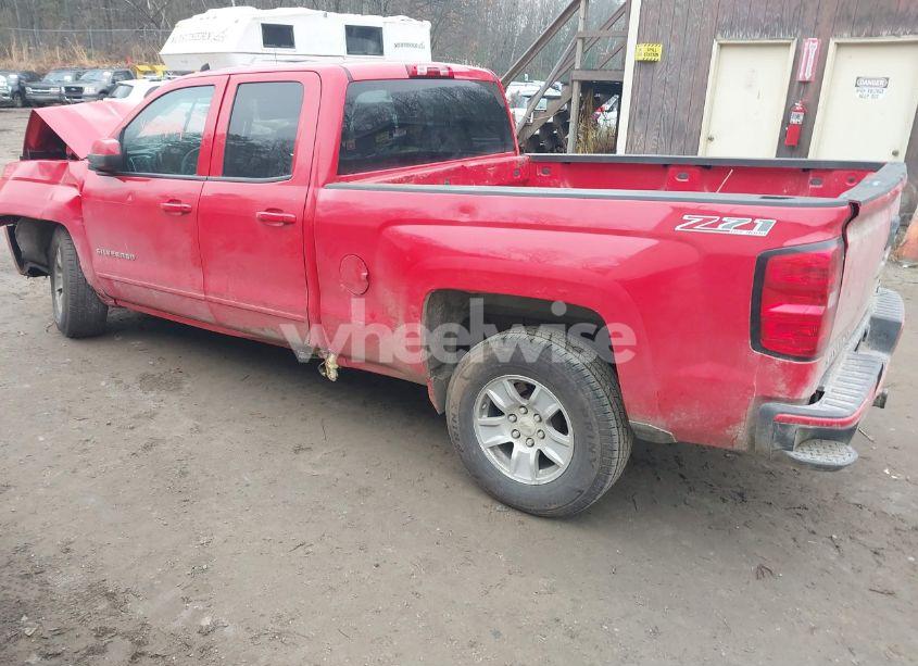 Photo 3 of 2016 Chevrolet Silverado 1500 2LT (VIN 1GCVKREC5GZ289681)