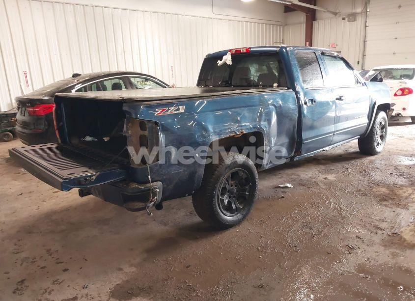 Photo 4 of 2016 Chevrolet Silverado 1500 2LT (VIN 1GCVKREC5GZ296369)