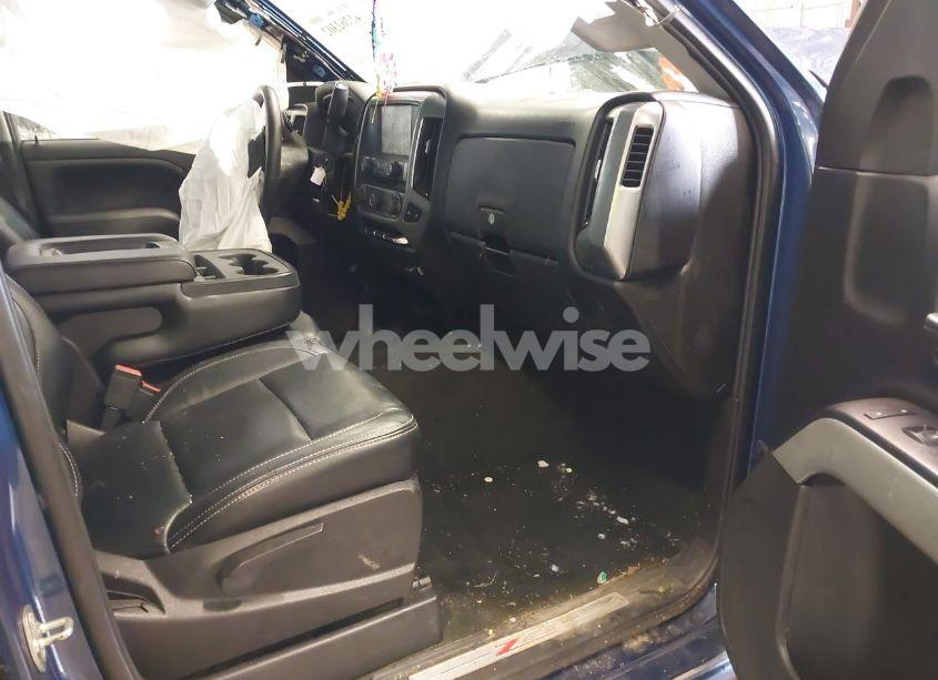 Photo 5 of 2016 Chevrolet Silverado 1500 2LT (VIN 1GCVKREC5GZ296369)