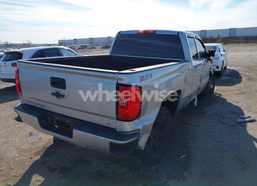 Photo 4 of 2016 Chevrolet Silverado 1500 2LT (VIN 1GCVKREC5GZ358403)