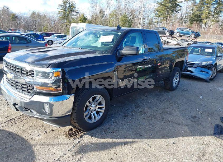 Photo 2 of 2016 Chevrolet Silverado 1500 1LT (VIN 1GCVKREC5GZ406871)