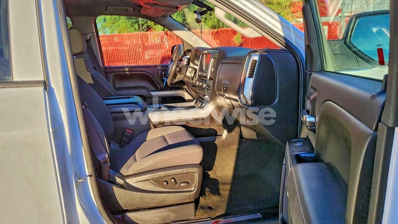 Photo 5 of 2017 CHEVROLET SILVERADO K1500 LT (VIN 1GCVKREC5HZ114123)