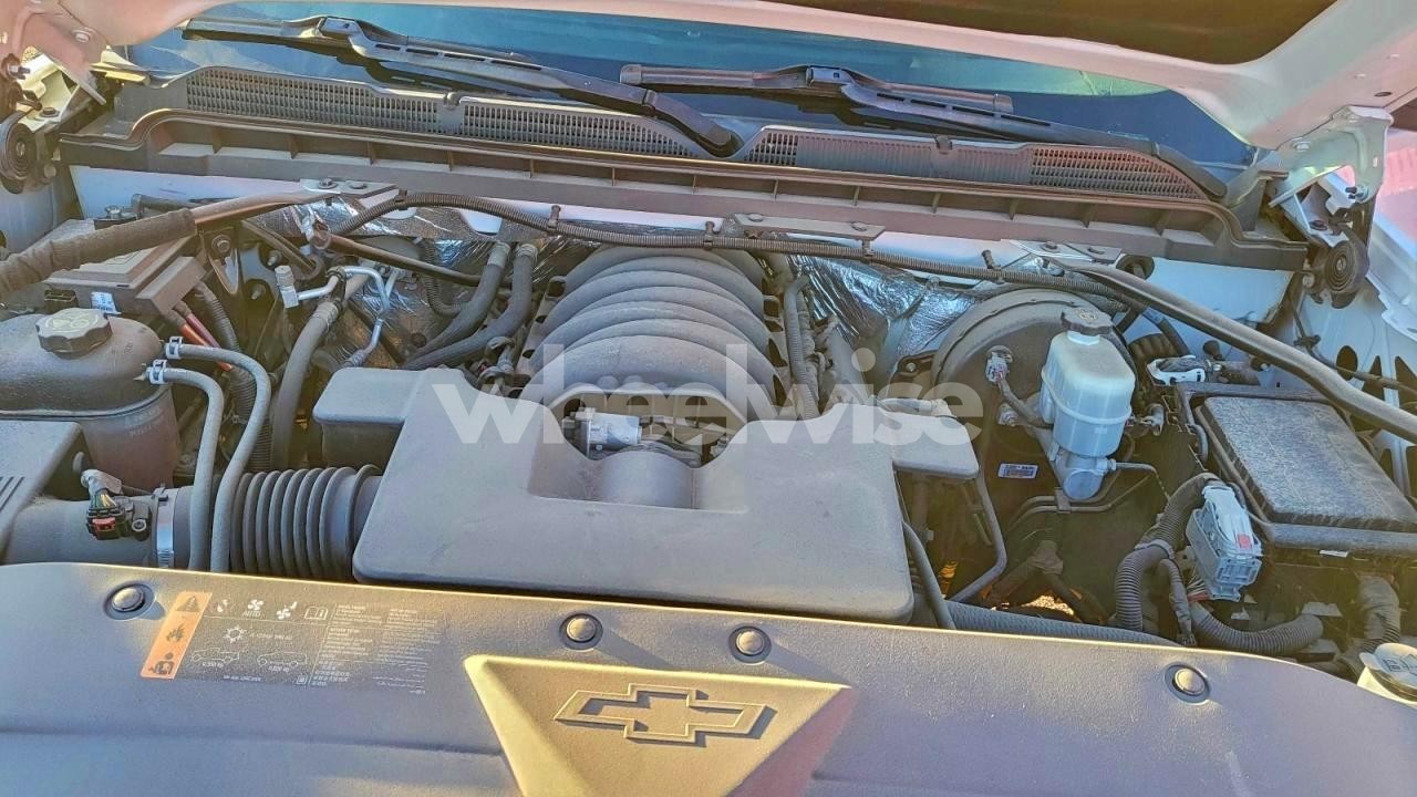 Photo 7 of 2017 CHEVROLET SILVERADO K1500 LT (VIN 1GCVKREC5HZ114123)